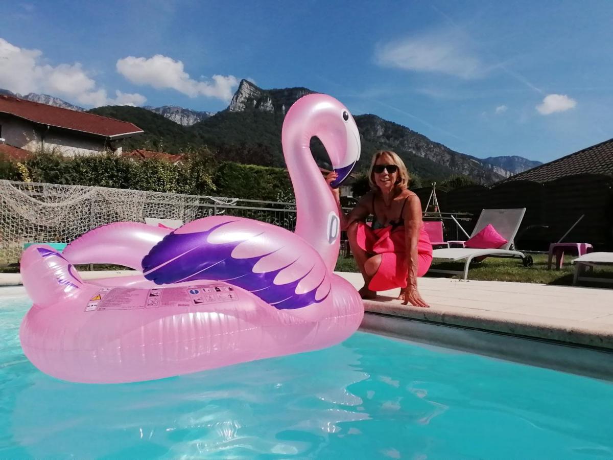 Appartement Lumineux A Voreppe Avec Piscine エクステリア 写真